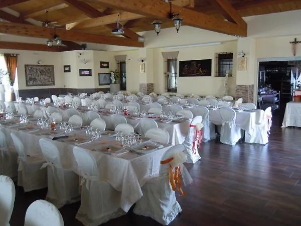 Konukevi Del Lupo 2*